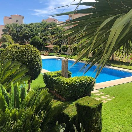 Bonita Y Moderna Habitacion A 300M De La Playa Appartement Benalmádena Buitenkant foto